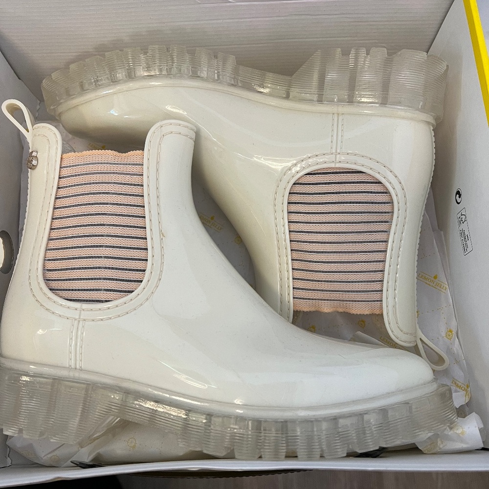 Lemon Jelly Boots